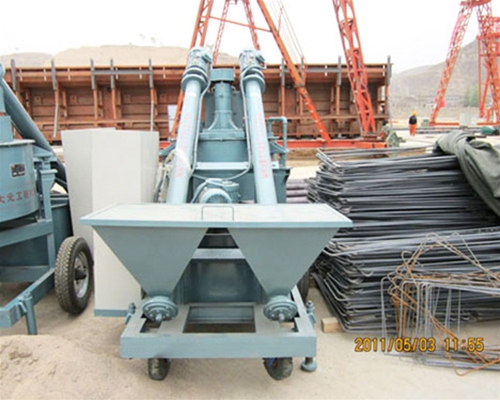 中鐵十二局山西中南部鐵路通道興縣制梁場(chǎng)